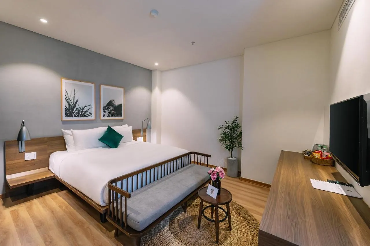 The Glomad Danang Hotel 2*, דה נאנג